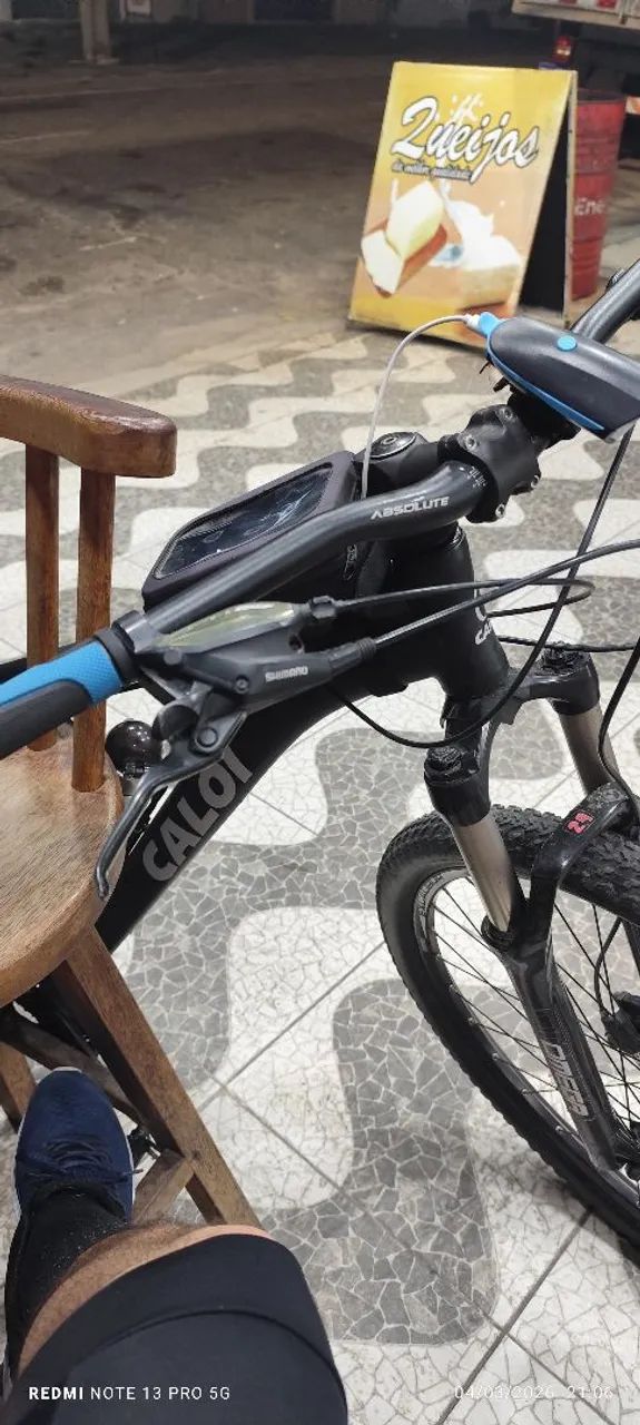 Bicicleta Caloi Explore  Aro 29 Freios Hidráulicos grupo Shimano Acera 