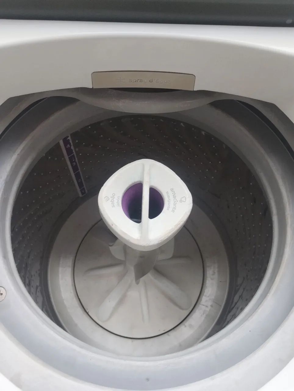 Máquina de lavar roupa 12kg