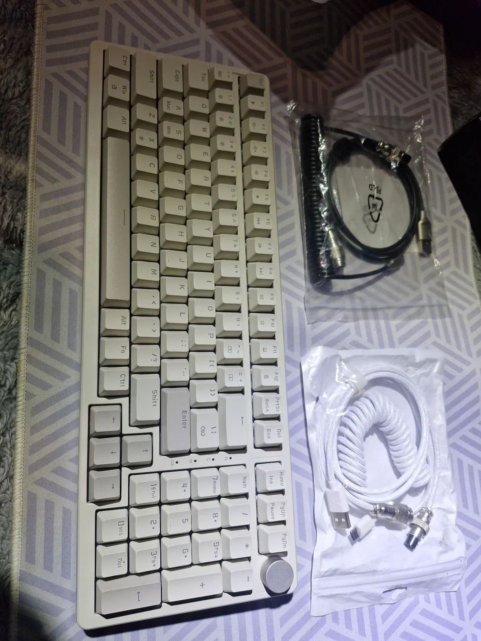 Teclado Ajazz 98% + Brinde  - Foto 3