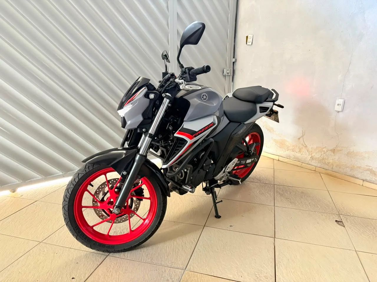Fz25 zero!  - Foto 2
