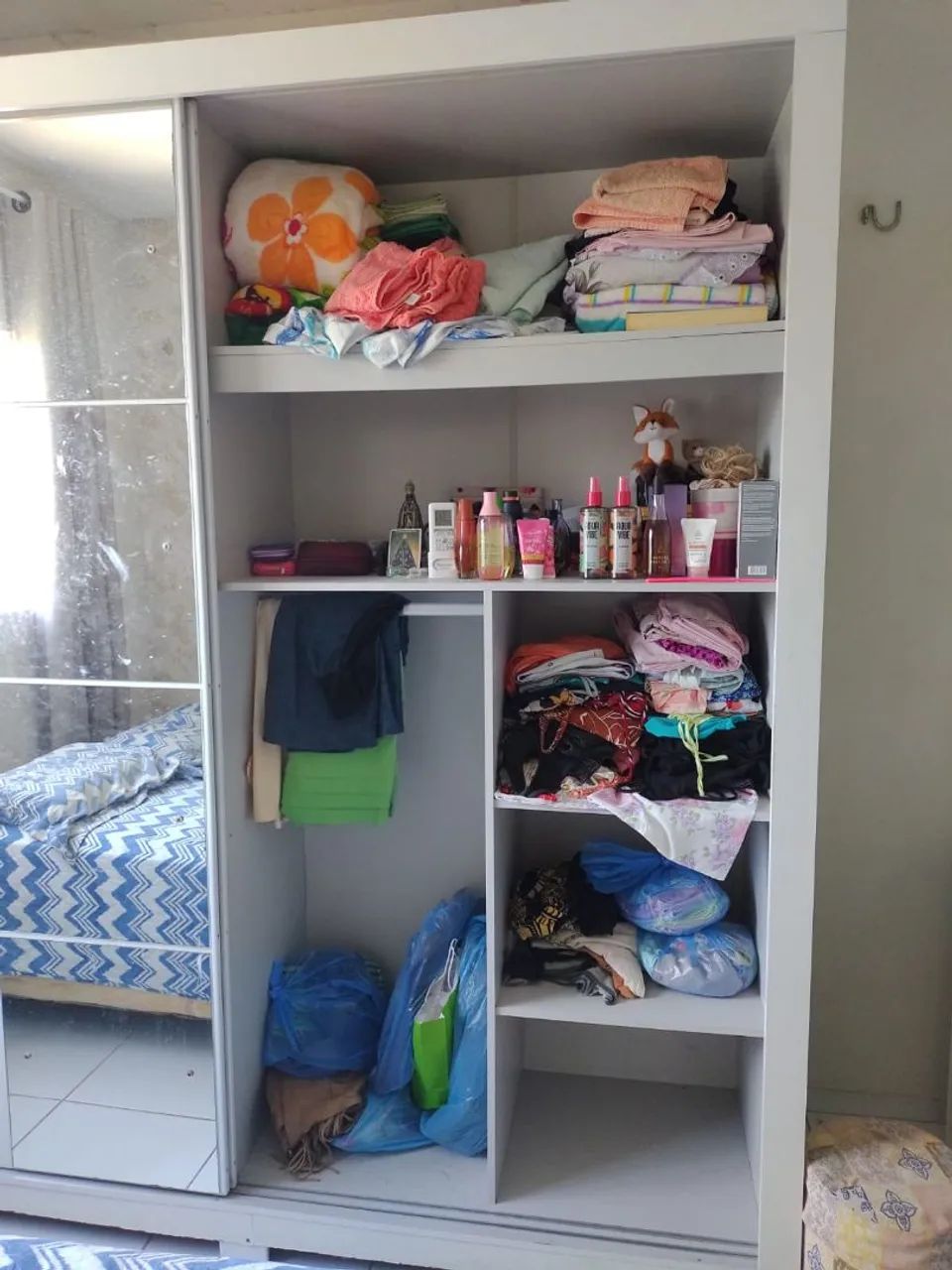 Guarda roupa c/ espelho - Foto 2
