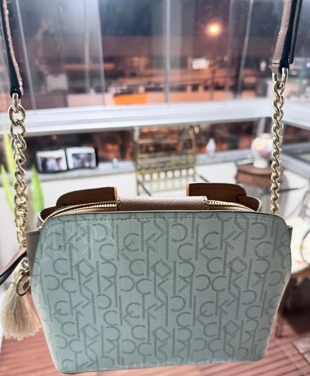Bolsa Calvin Klein Semi Nova Original EUA - Foto 3
