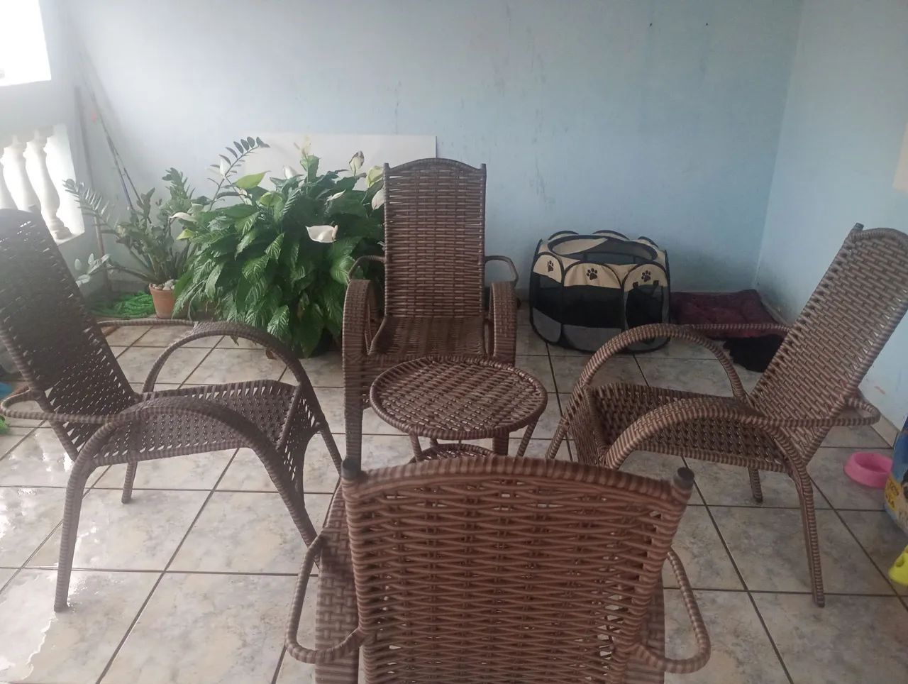 Cadeiras trançadas em bom estado geral. - Foto 2