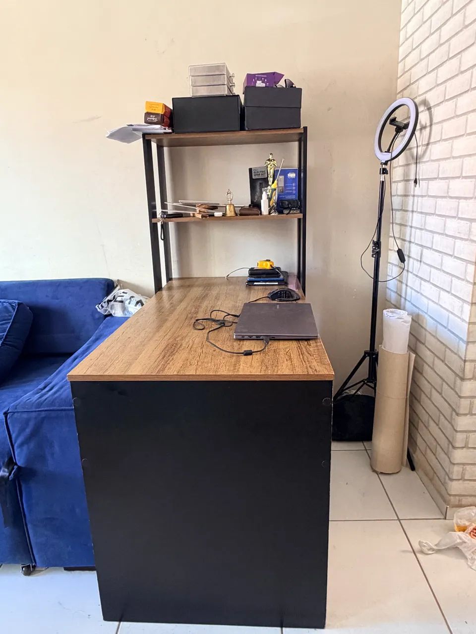 ESCRIVANINHA COM ESTANTE LATERAL - Foto 3