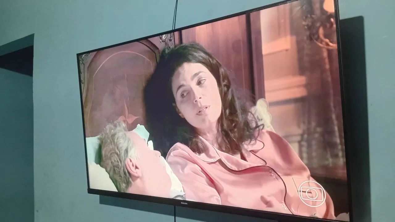 Vendo tv smart Philips 55 polegadas zera - Foto 3