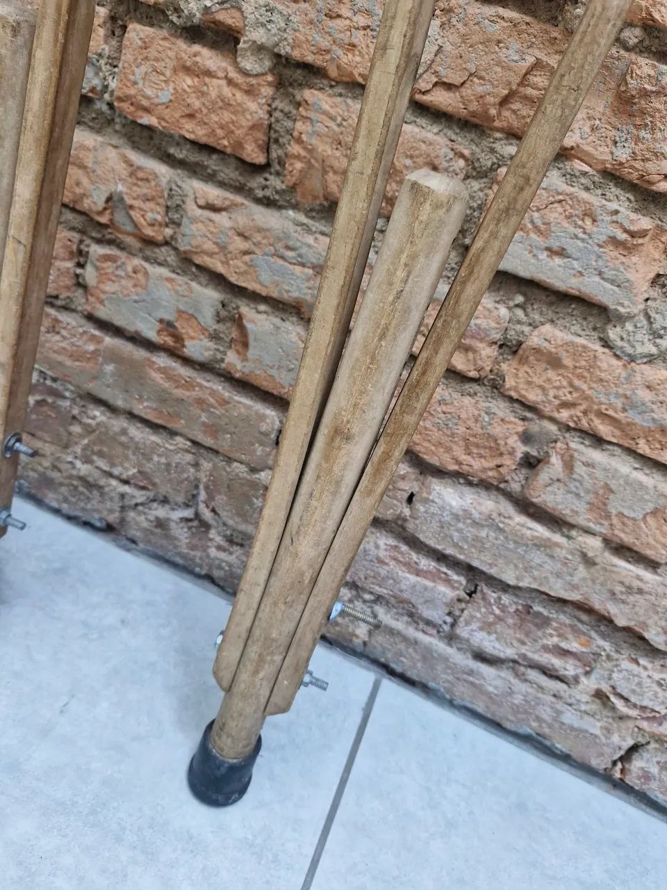 Muletas de Madeira Reguláveis  - Foto 2