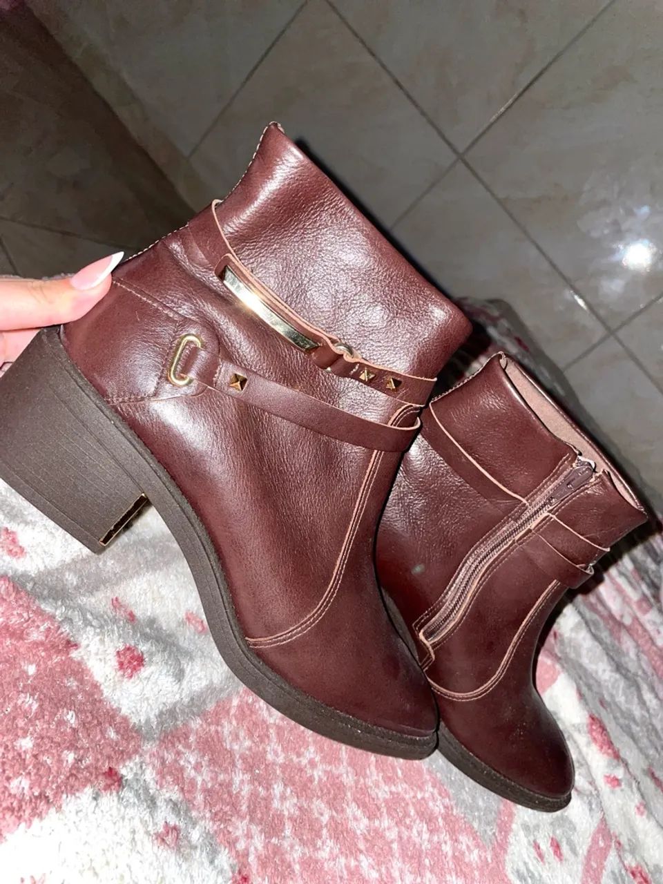 bota 39/40 nunca usada - Foto 2