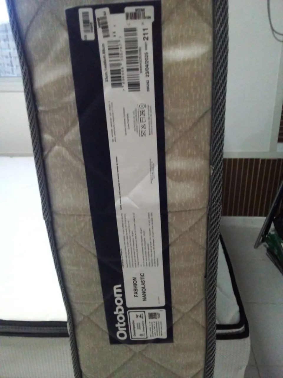 Vendo cama e colchão solteiro Ortobom  - Foto 3