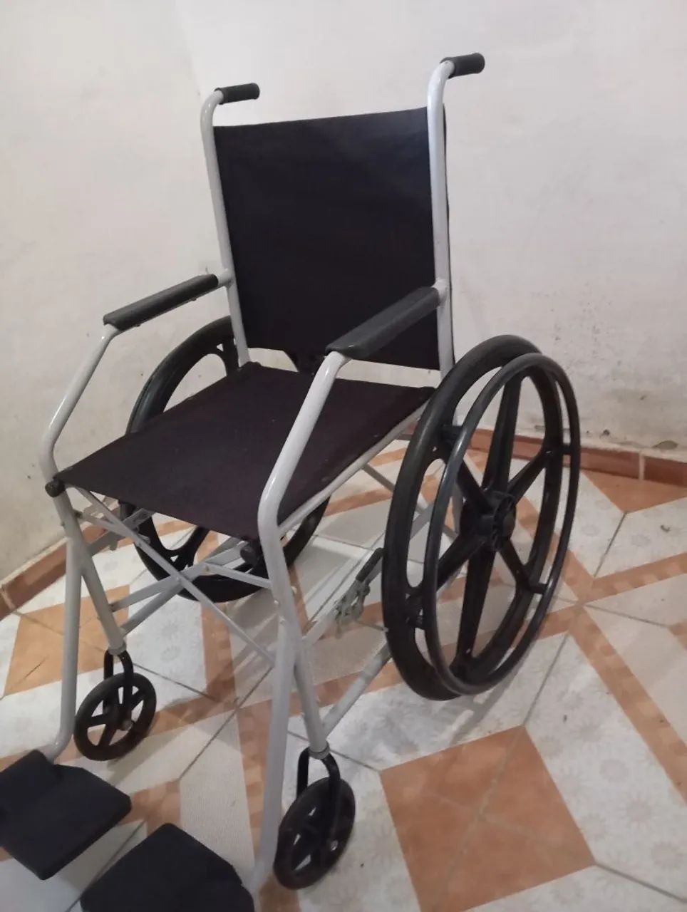 Cadeira de roda  - Foto 3