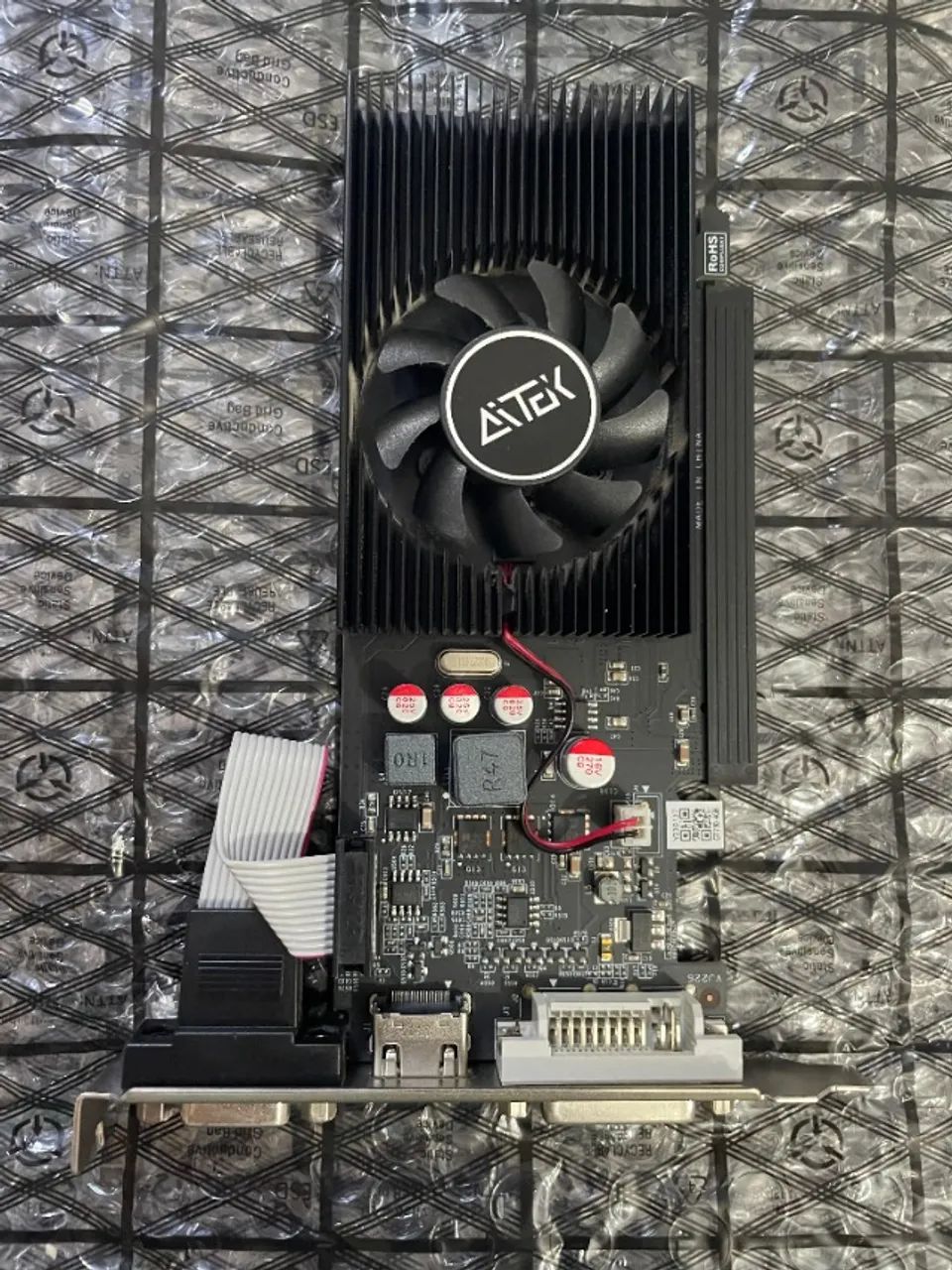 PLACA DE VIDEO GT 730 4GB   - Foto 2