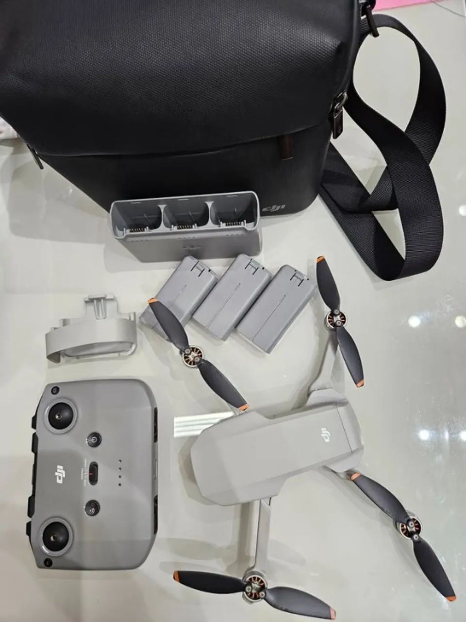 Drone DJI Mini 2 Fly More Combo Usado - Foto 4