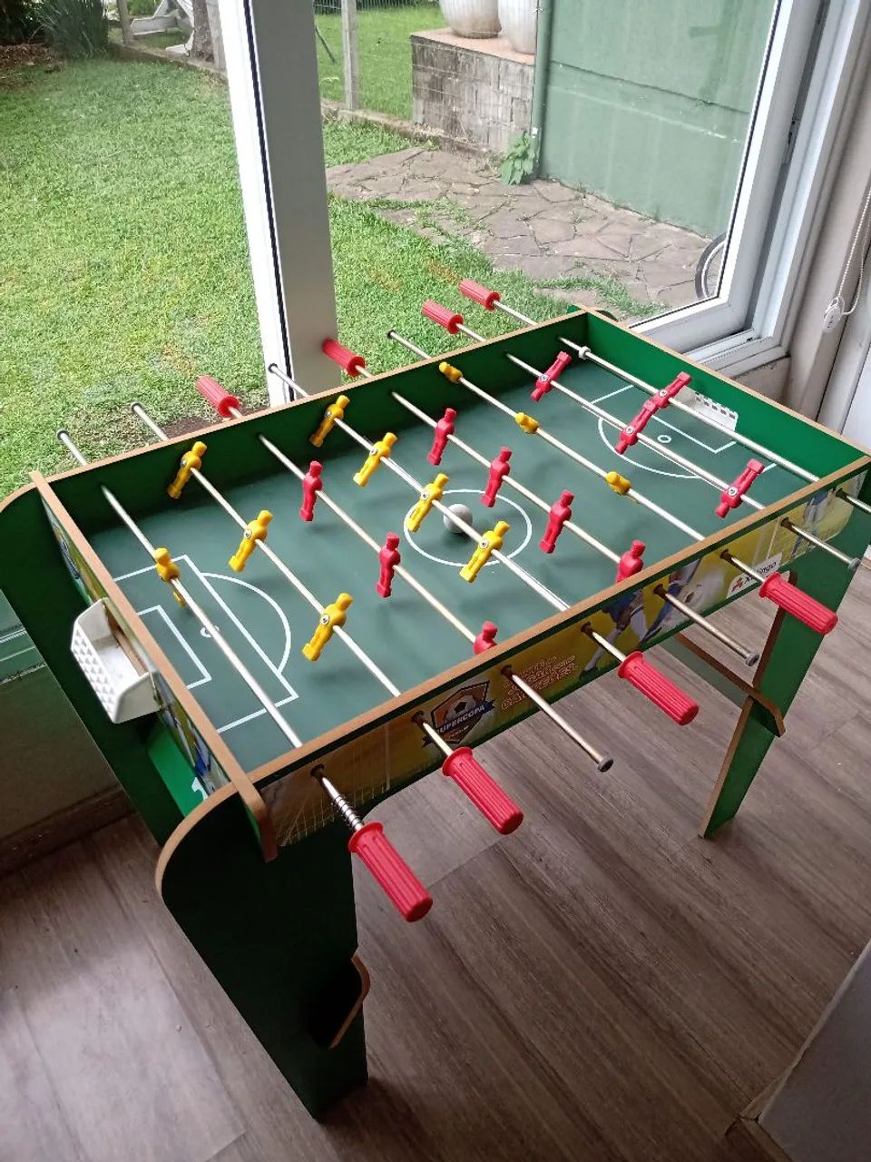 Mesa de pebolim infantil 