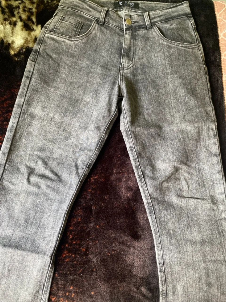 Calça jeans estonada masculina