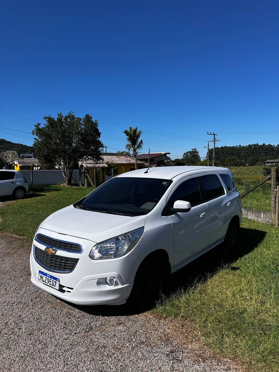 Chevrolet Spin LT 1.8 8V Econo.flex 5P Mec. 2015 - Foto 2