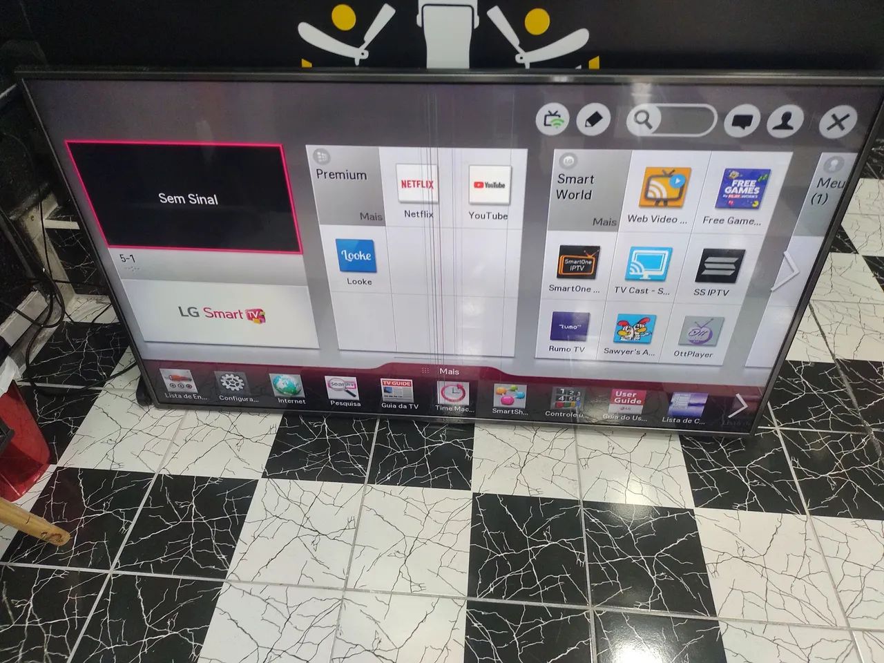 Vendo Smartv lg 60 polegadas top de linha em estado de nova conforme fotos R$ 1200,00 - Foto 5