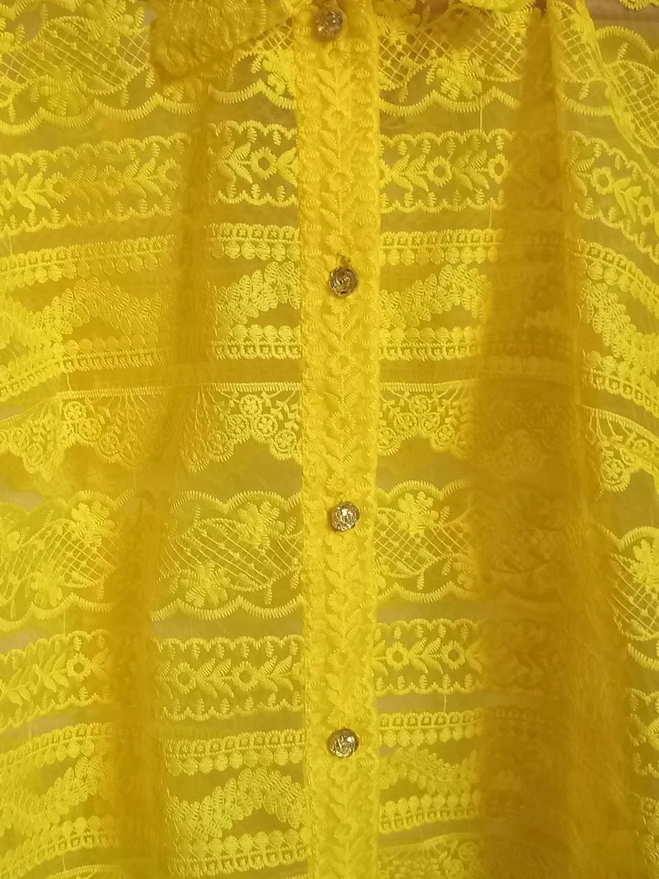Blusa Amarela Mangas Compridas - Foto 3