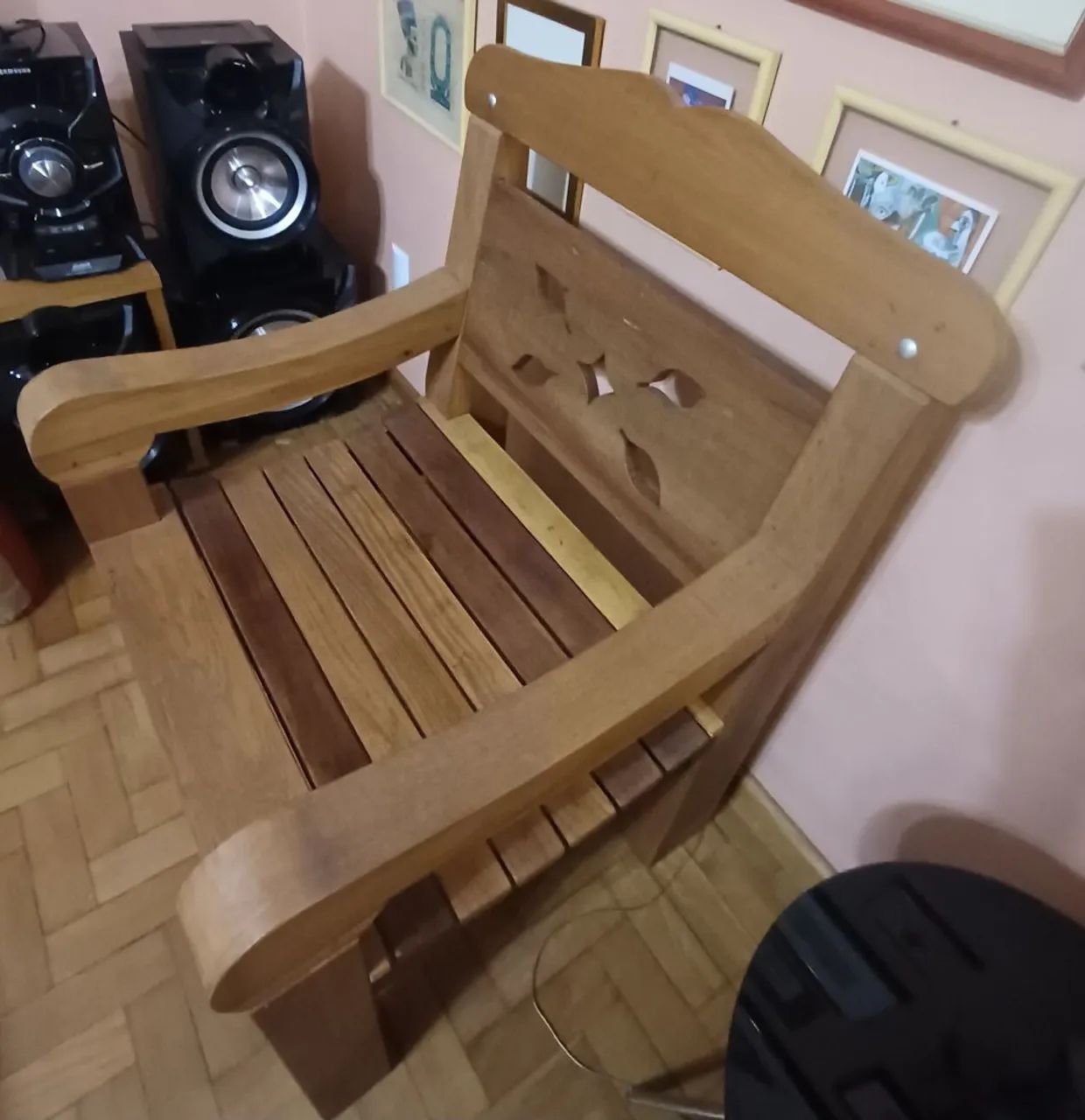 Duas Cadeiras de Madeira Estilo Rústico  - Foto 5
