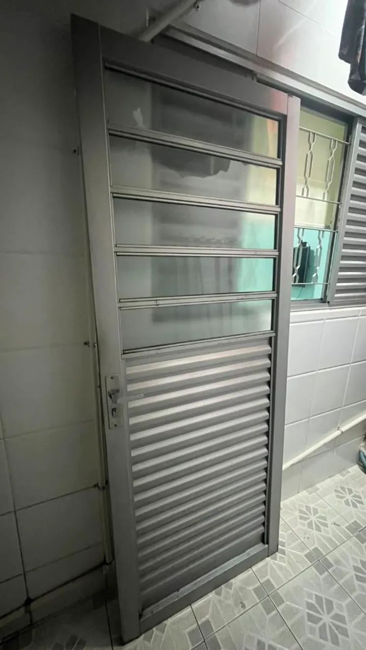 Porta tipo sassazaki 