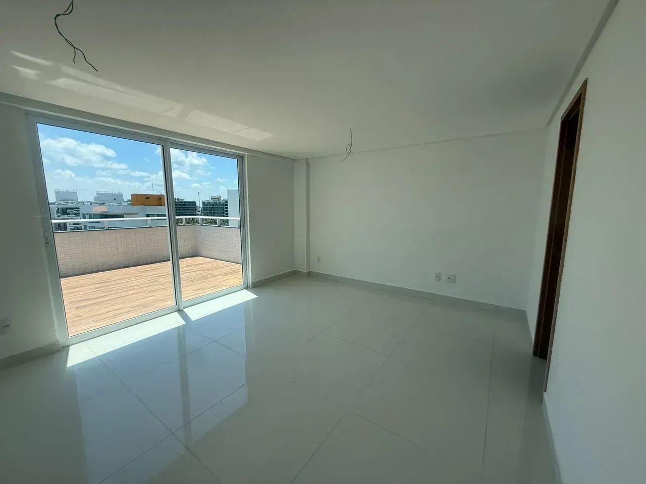 Imóvel para venda possui 375 metros quadrados com 3 quartos em Intermares - Cabedelo - PB - Foto 5