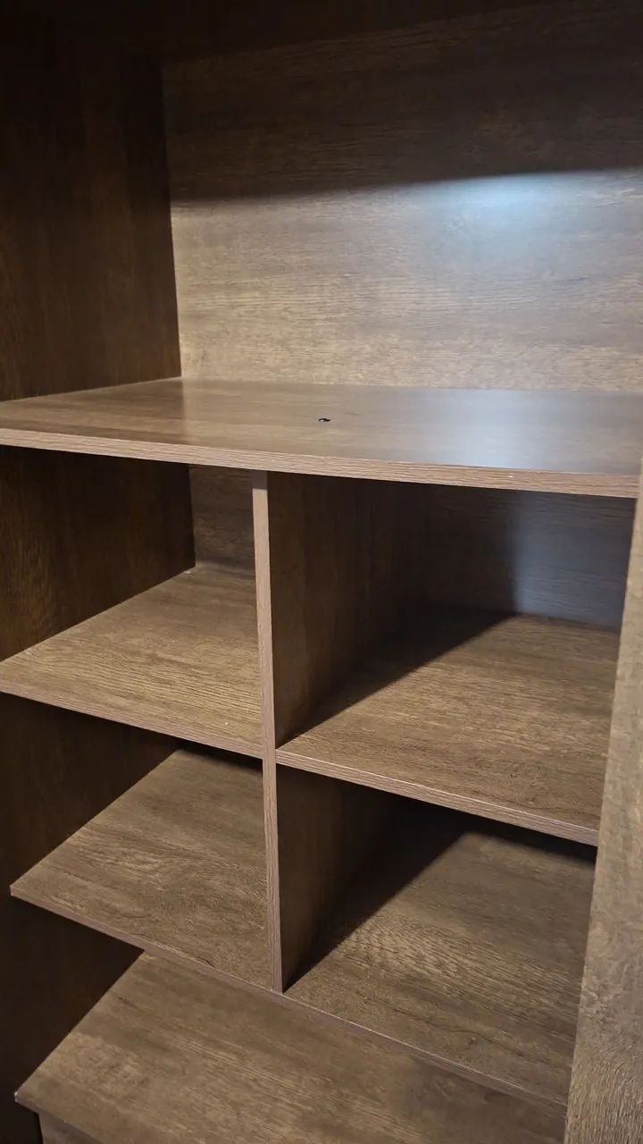 Guarda roupa novo com espelho  - Foto 3