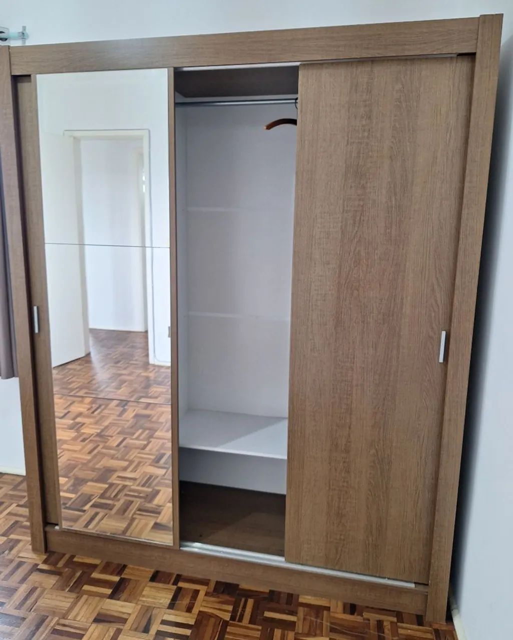 Guarda-roupa c/ Portas de correr  - Foto 4