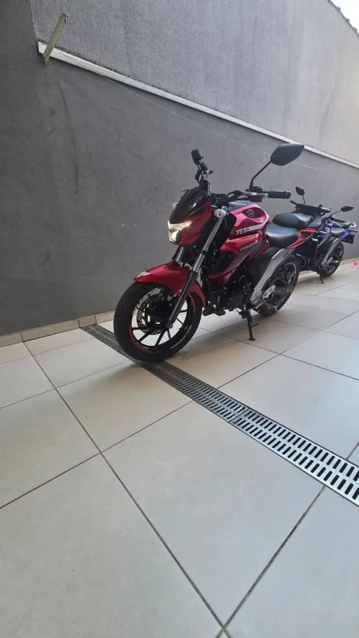 Fz 25 acima da média  - Foto 4