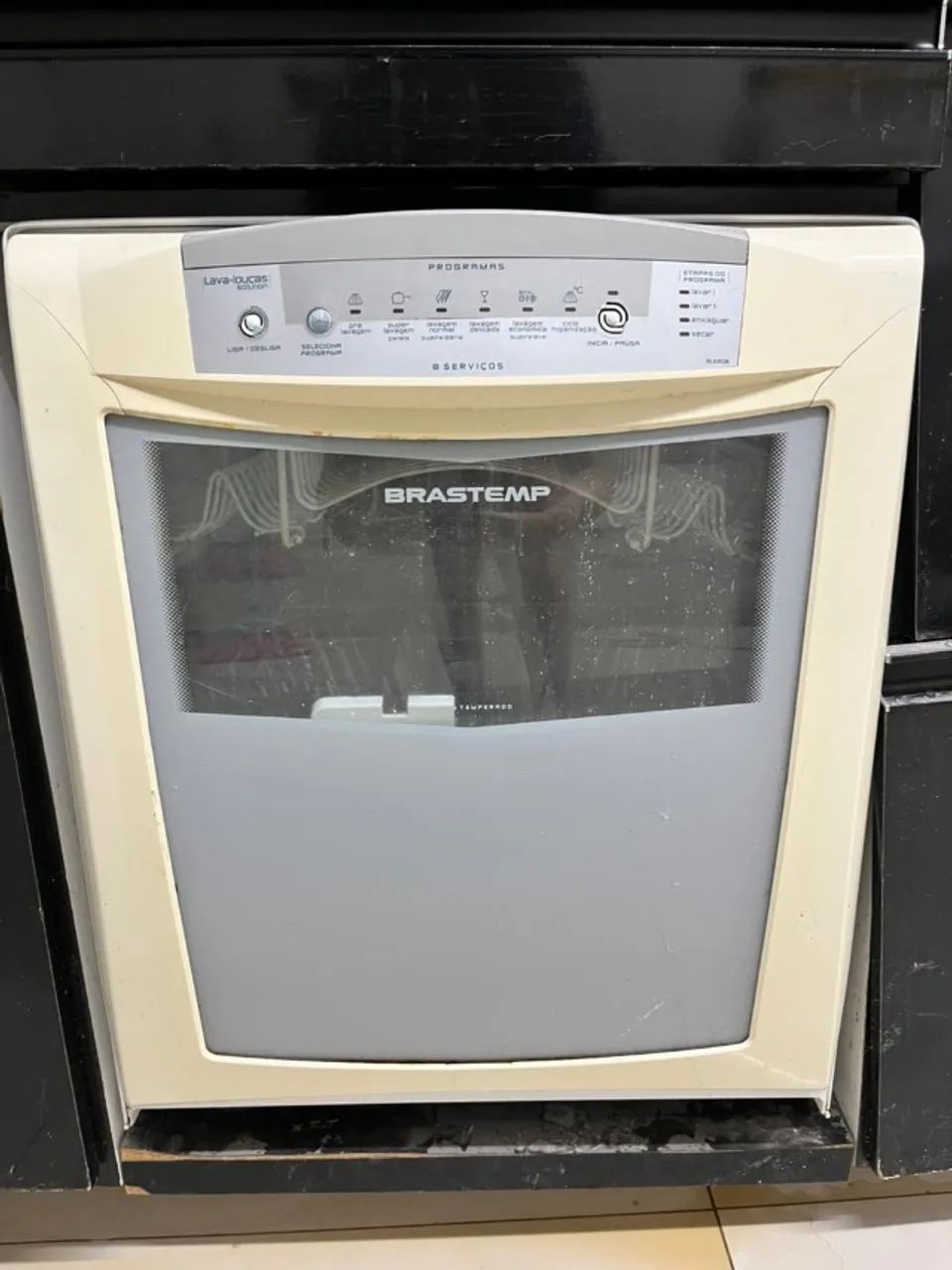 Máquina de lavar louças Brastemp 