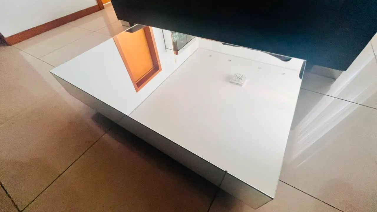 Mesa de centro espelhada 100x60x28cm