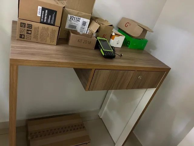 Mesa de Balcão Atendimento Caixa com Gaveta