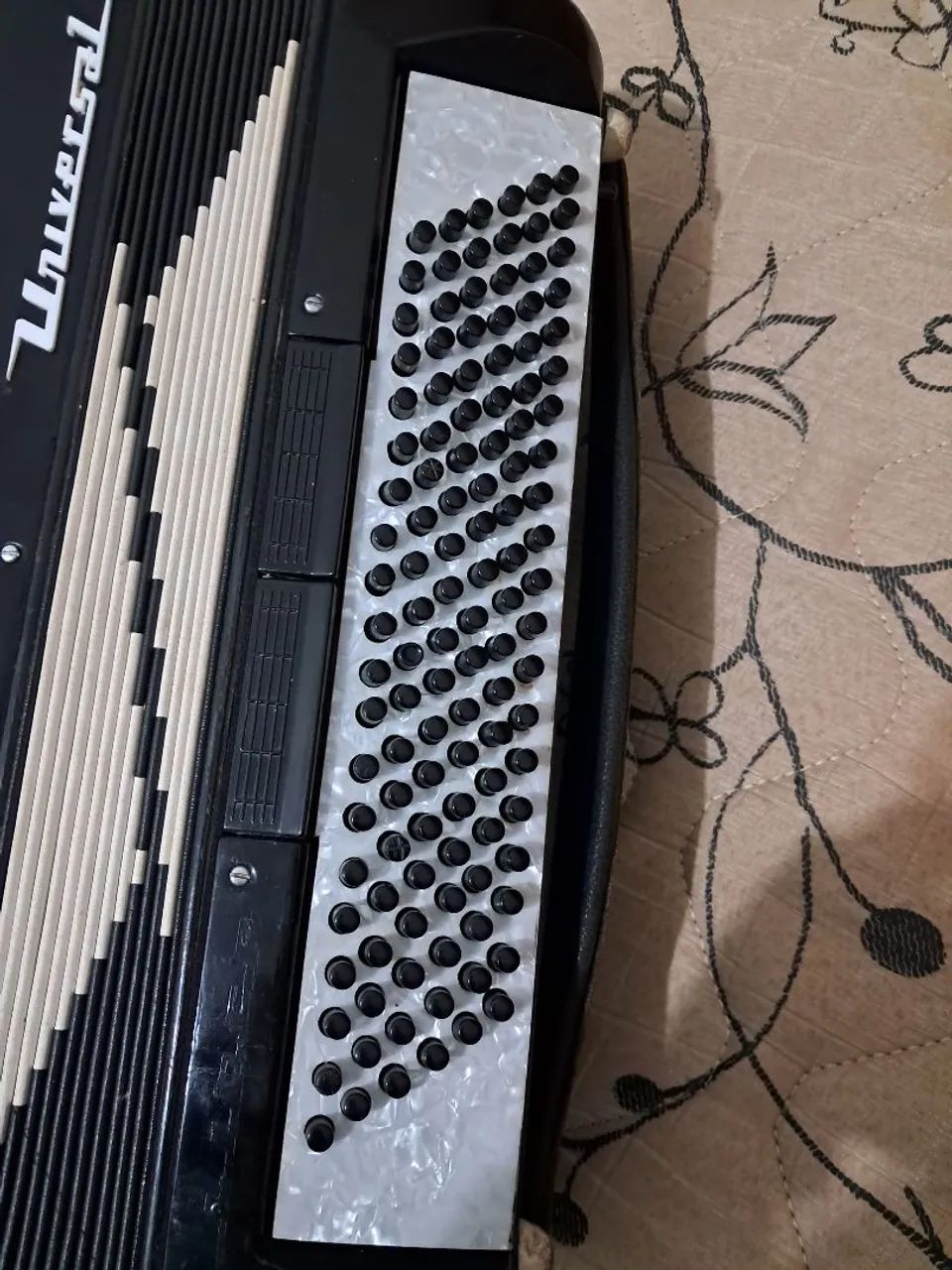 Acordeon Universal 120bx - Foto 5