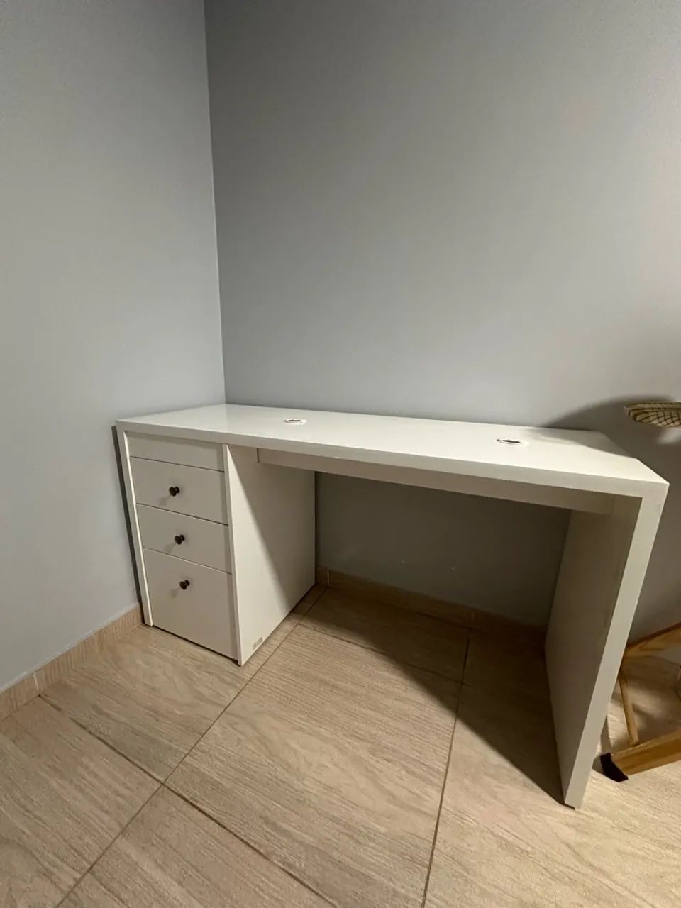 Vende-se mesa mdf para nail designer ou manicure 