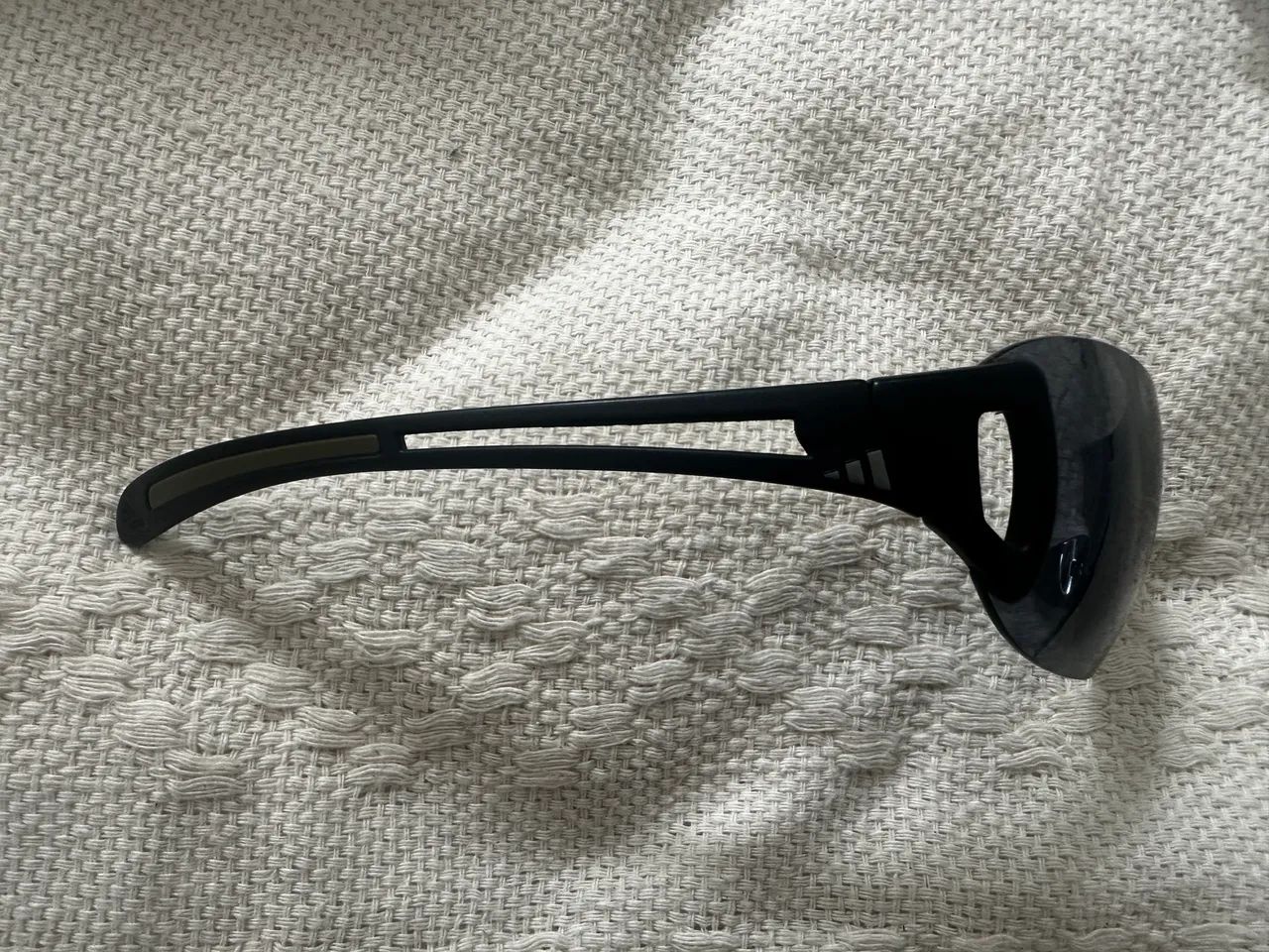 Óculos ADIDAS SHIELD (ponte quebrada) - Foto 3
