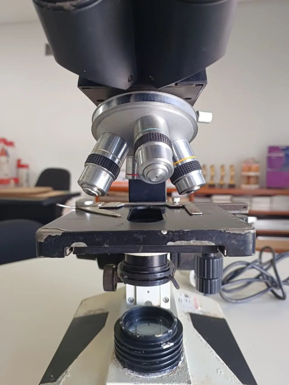 Microscopio Quimis Q708S-4 - Foto 3
