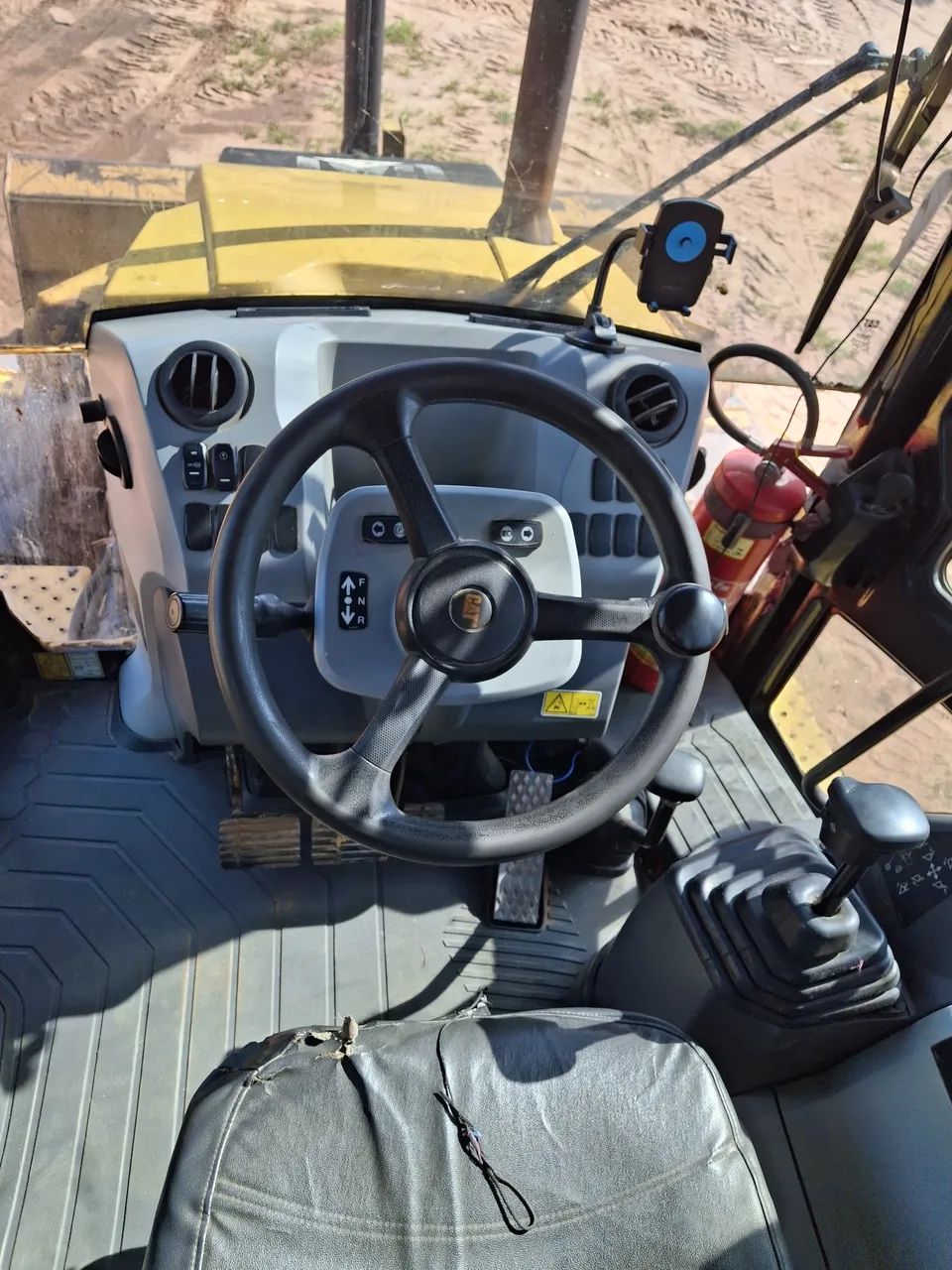 Cat 420F2 - Foto 3