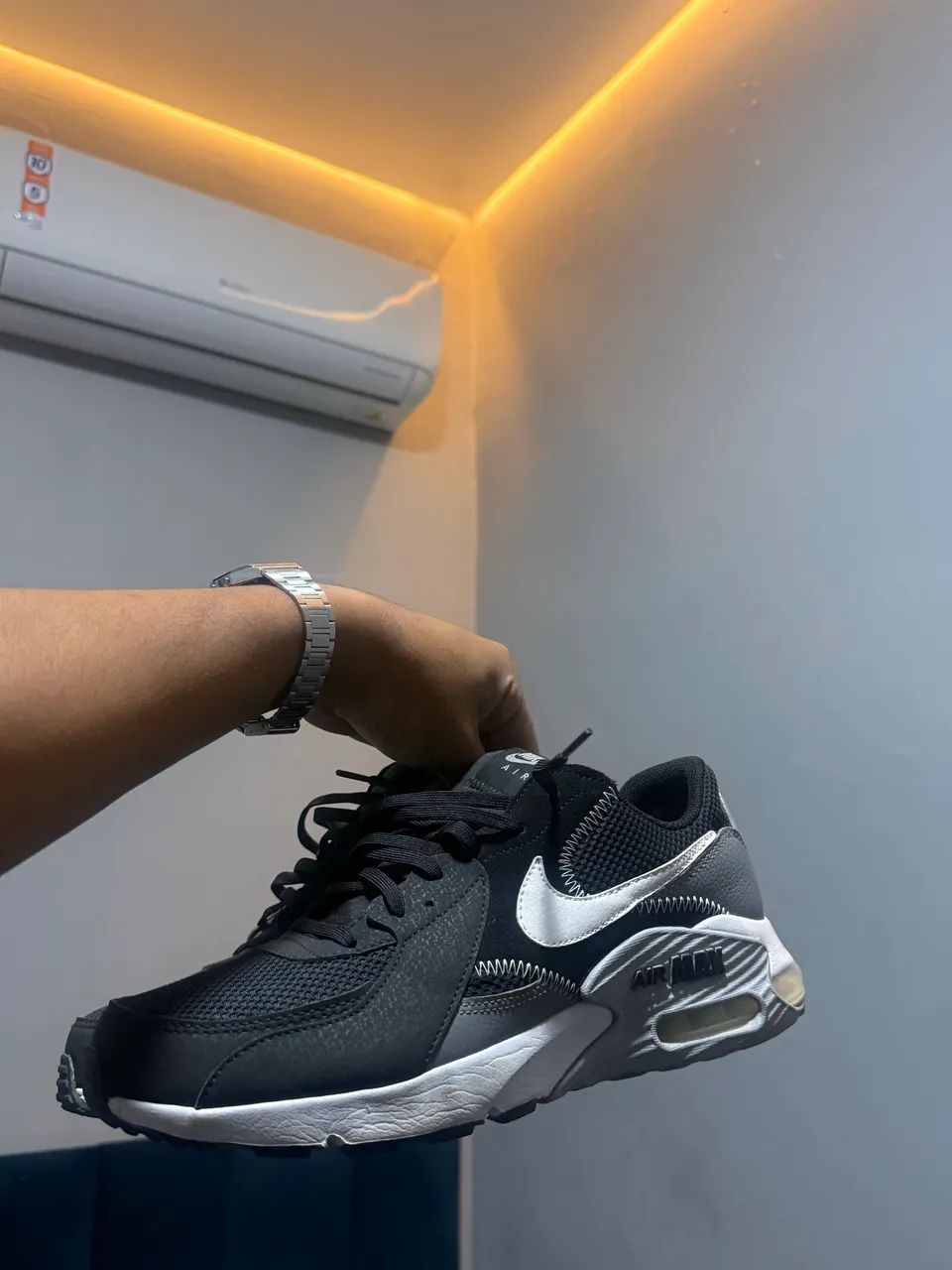 Vendo tênis Nike air Max excee - Foto 3