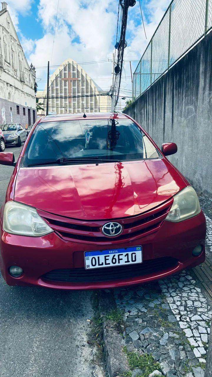 Toyota Etios 1.3 16V FLEX 2013