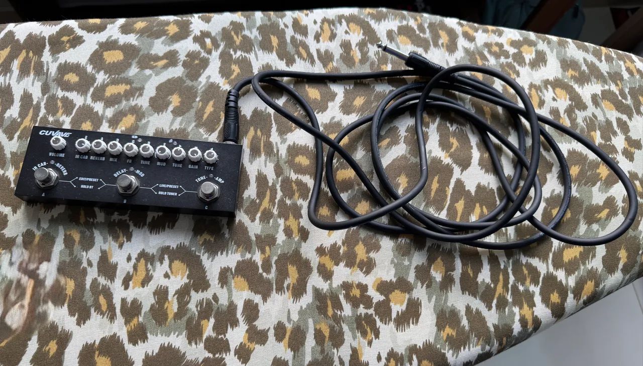 Guitarra com pedal - Foto 4