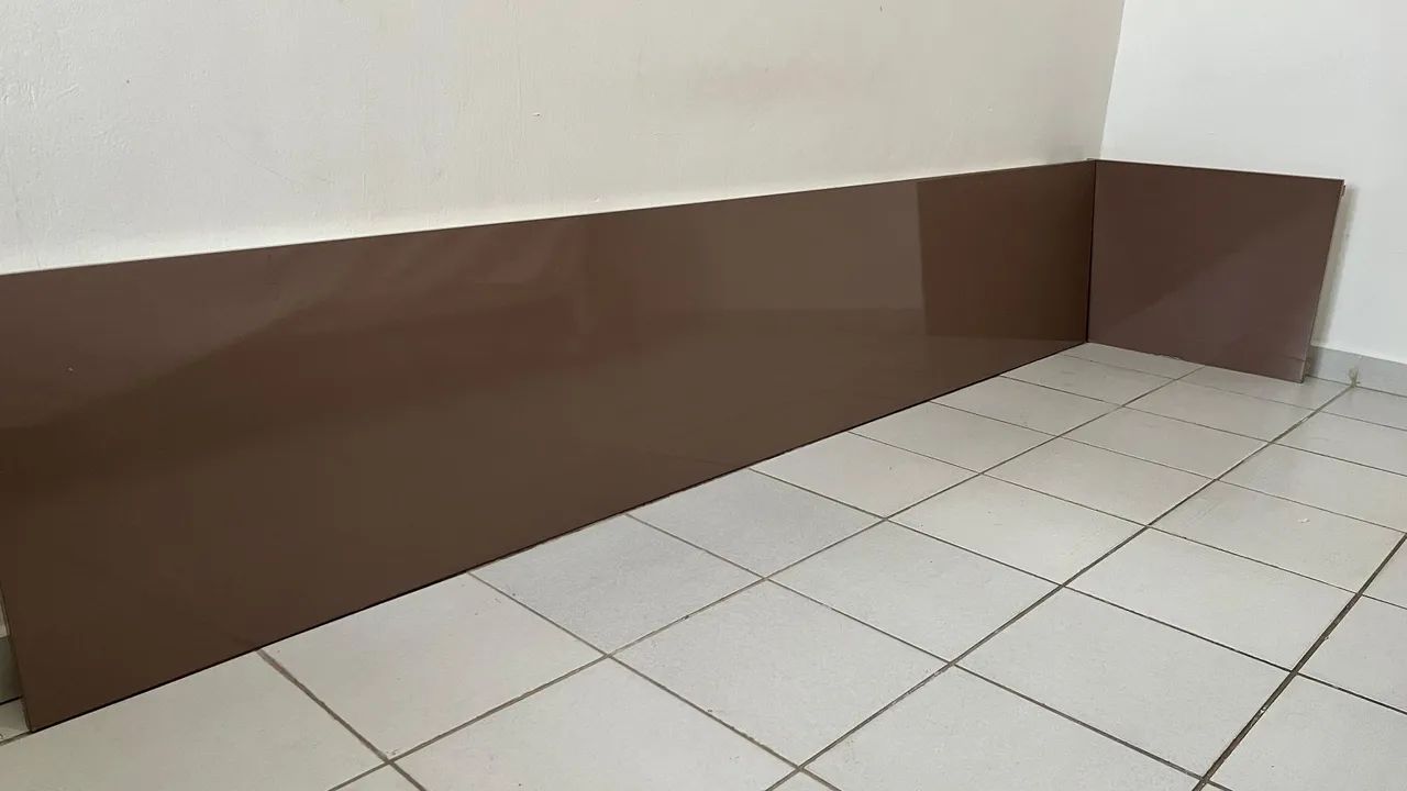 Painel de laca na cor chocolate - Foto 2