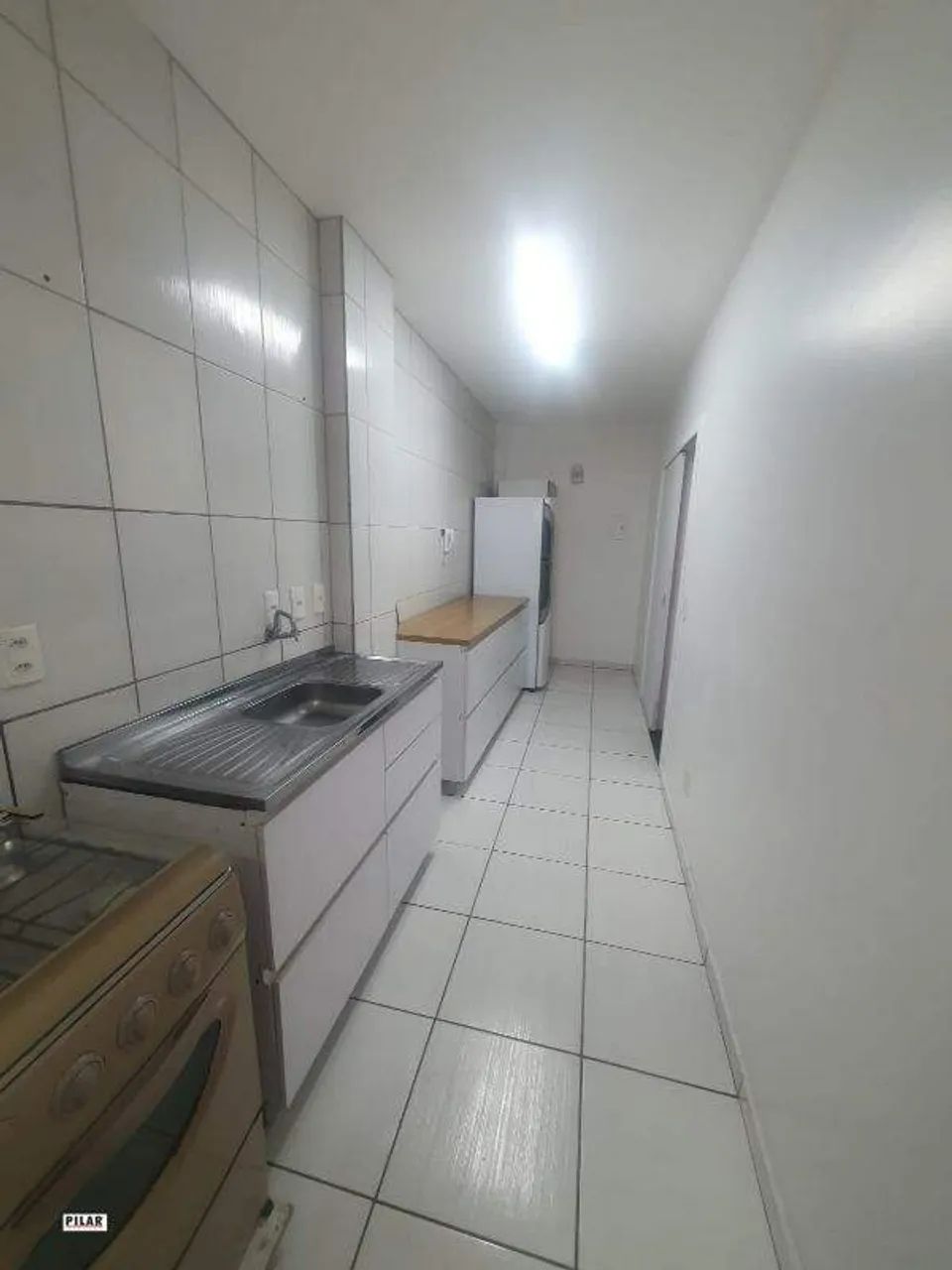 Apartamento de 02 dormitórios semimobiliado para locação - Foto 5