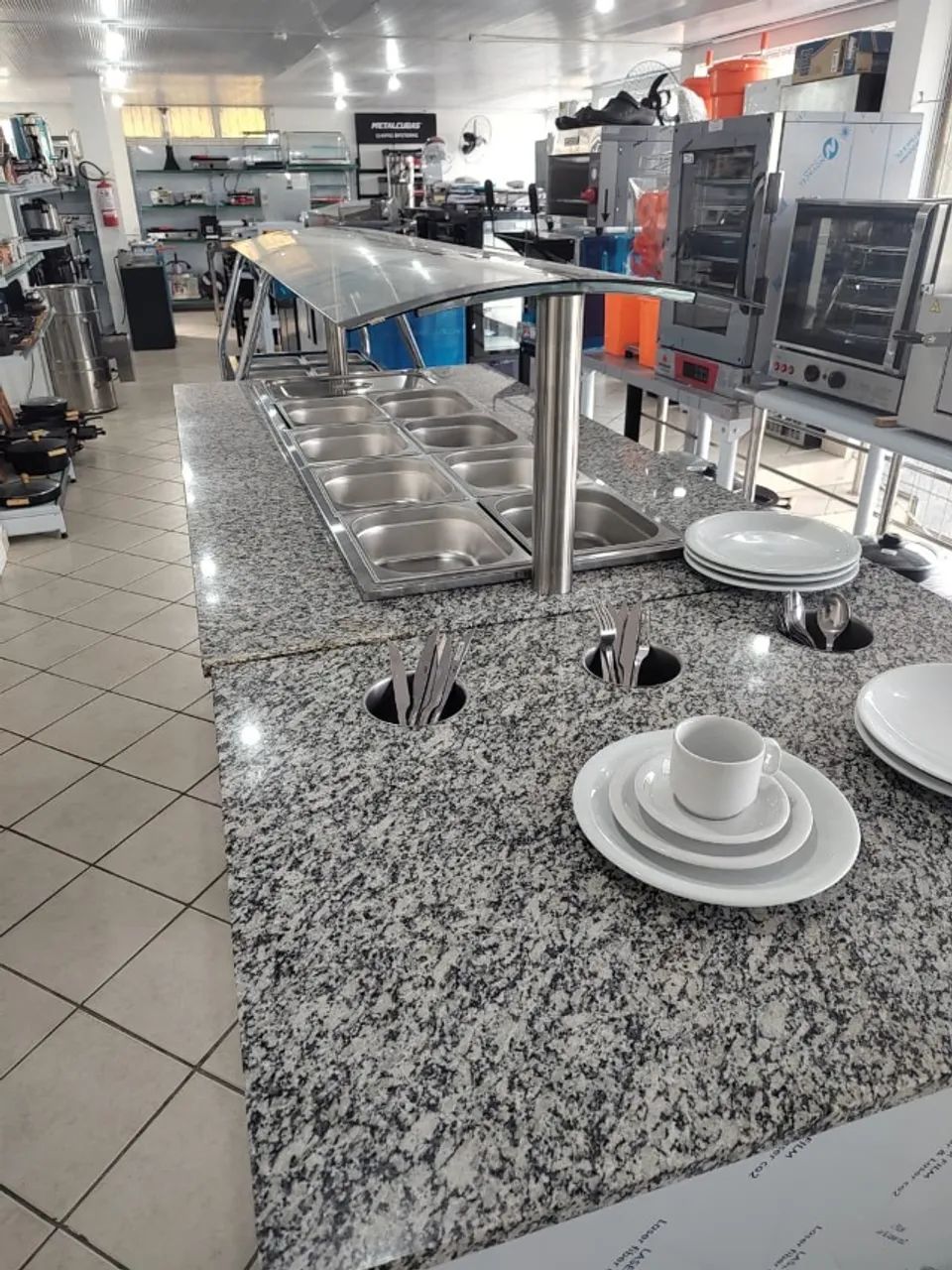 ALN. BUFFET COM PASSA PRATO EM MÁRMORE 10 CUBAS  - GELO X 