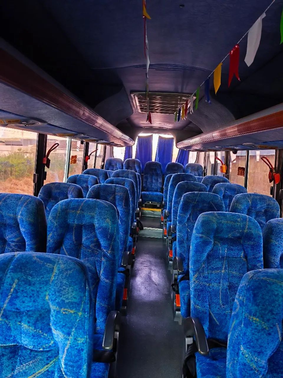 Neobus Thunder Plus executivo  - Foto 5