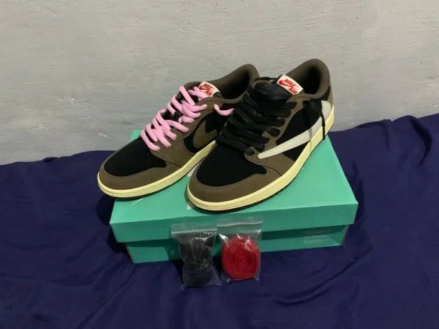 Air Jordan 1 Dark Mocha - 42