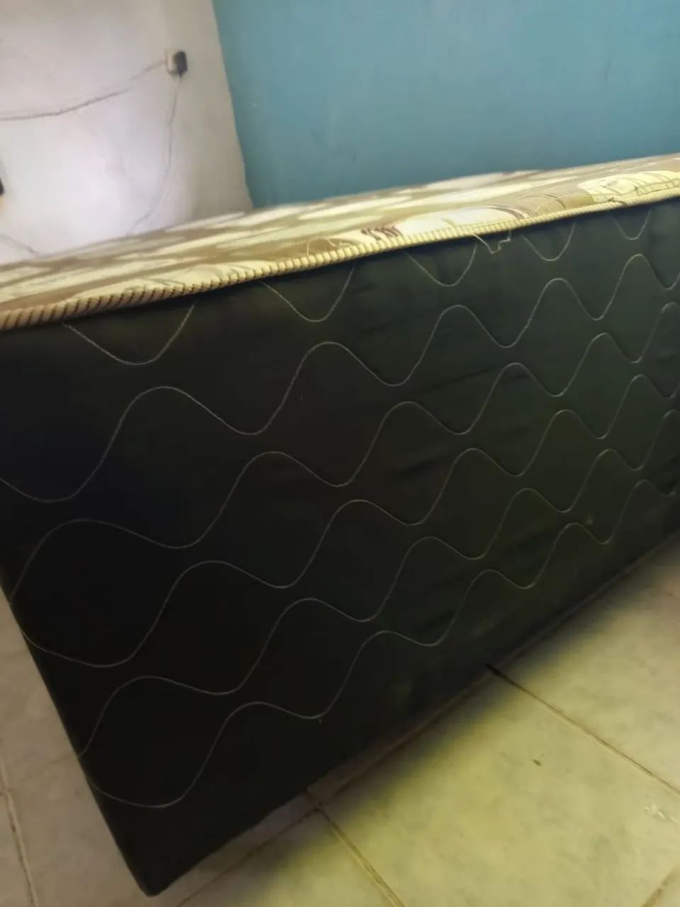 CAMA DE CASAL SEMI NOVA - Foto 2