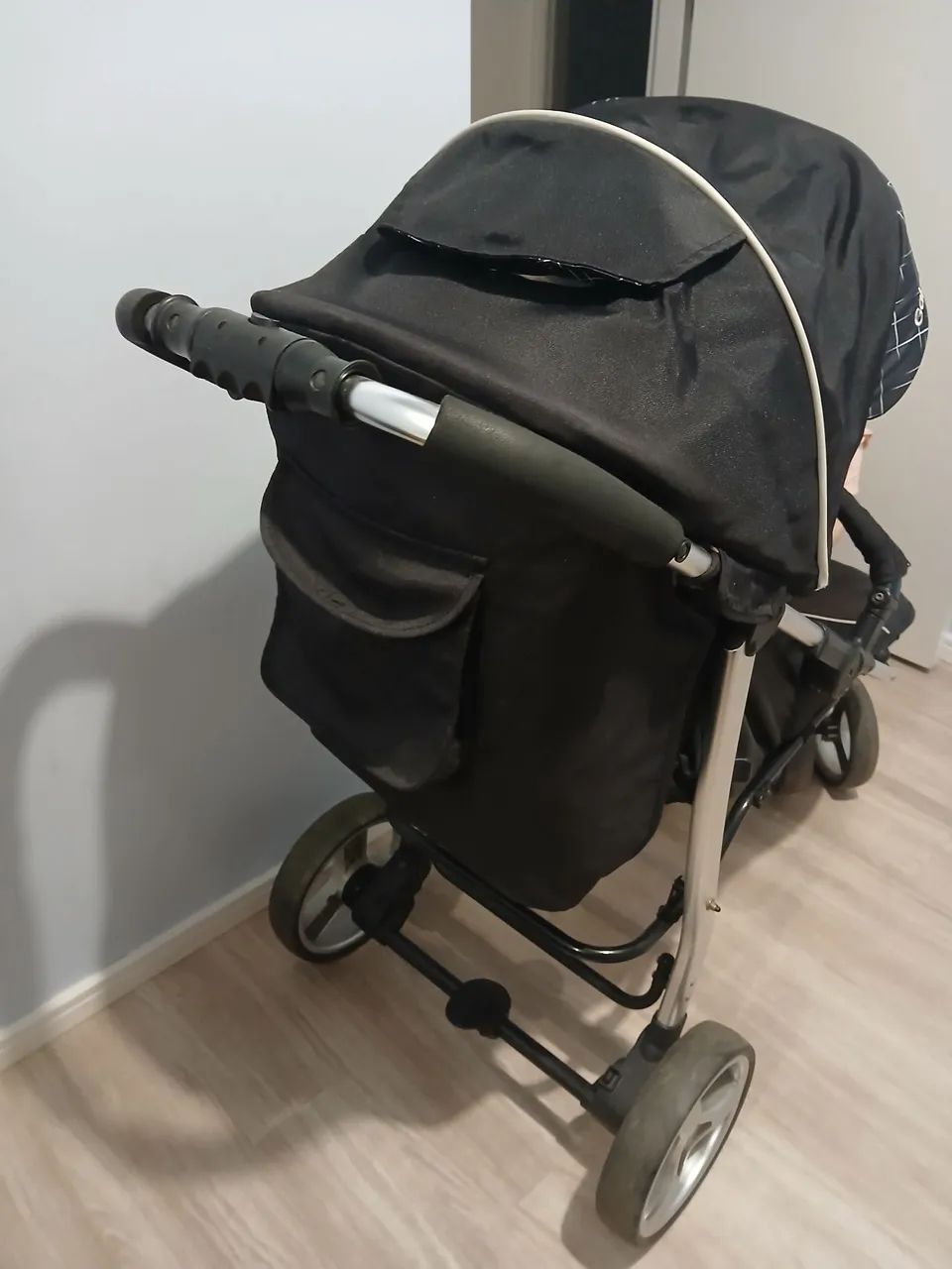 Carrinho de bebe 3 rodas - Foto 4