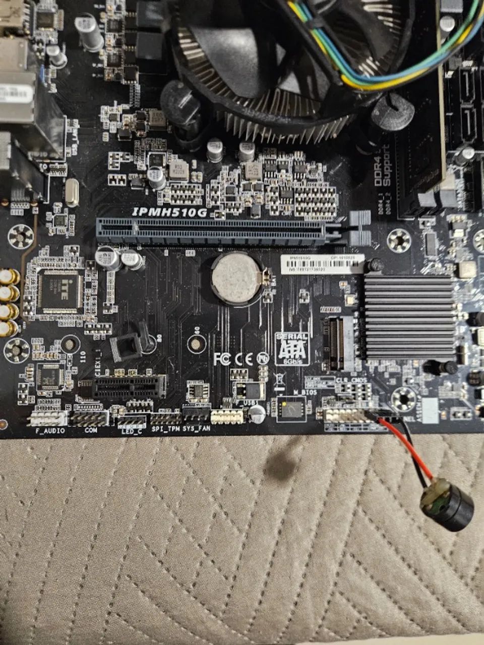 Kit placa mãe, processador i5 10400f e memoria ram 4gb - Foto 5