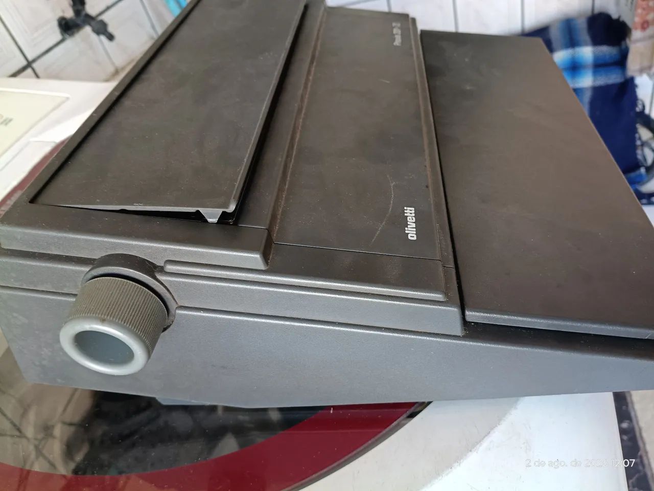 Máquina de escrever Olivetti  Praxis-201-II - Foto 3