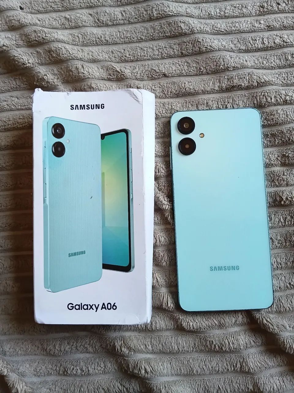 Samsung a06 azul 128gb  - Foto 4