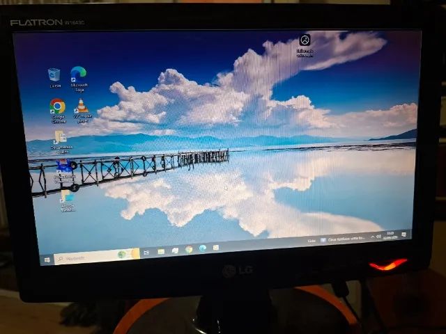 Monitor LG 15,6 polegadas      - Foto 2