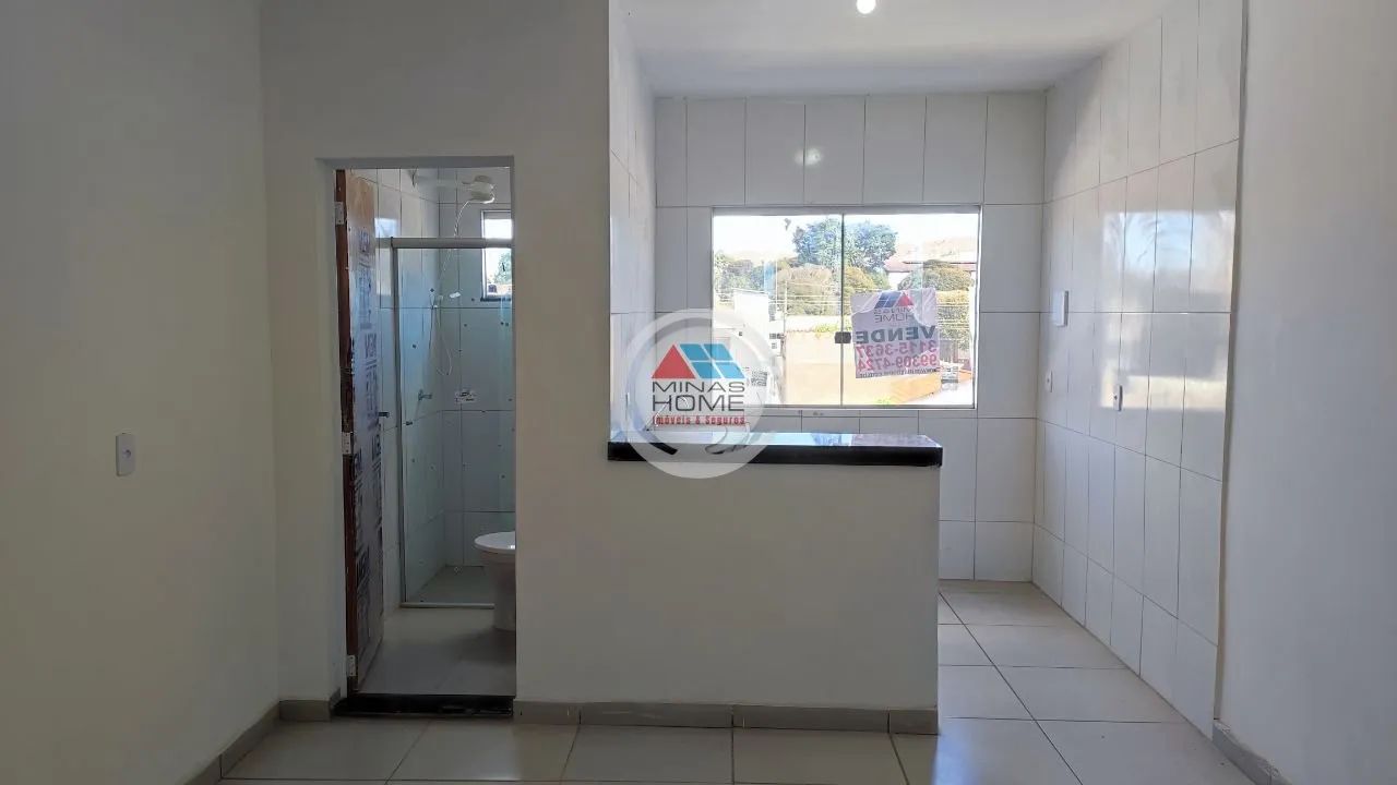 Charmoso Apartamento Duplex de 1 Quarto com Varanda