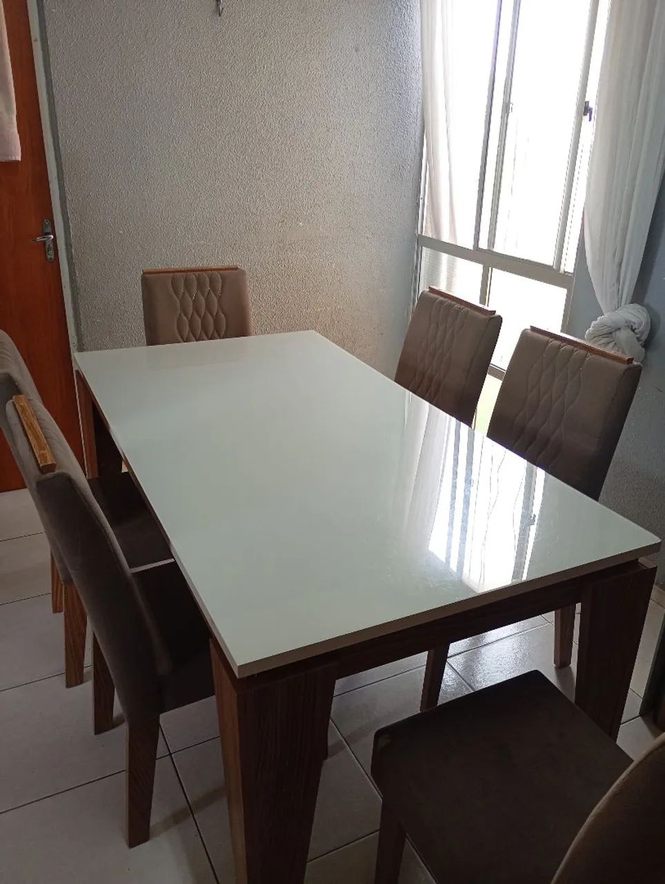 Mesa de 6 lugares  - Foto 3